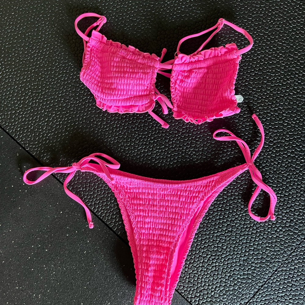 Zaful Vibrant Pink Ruffle Bikini Bottom